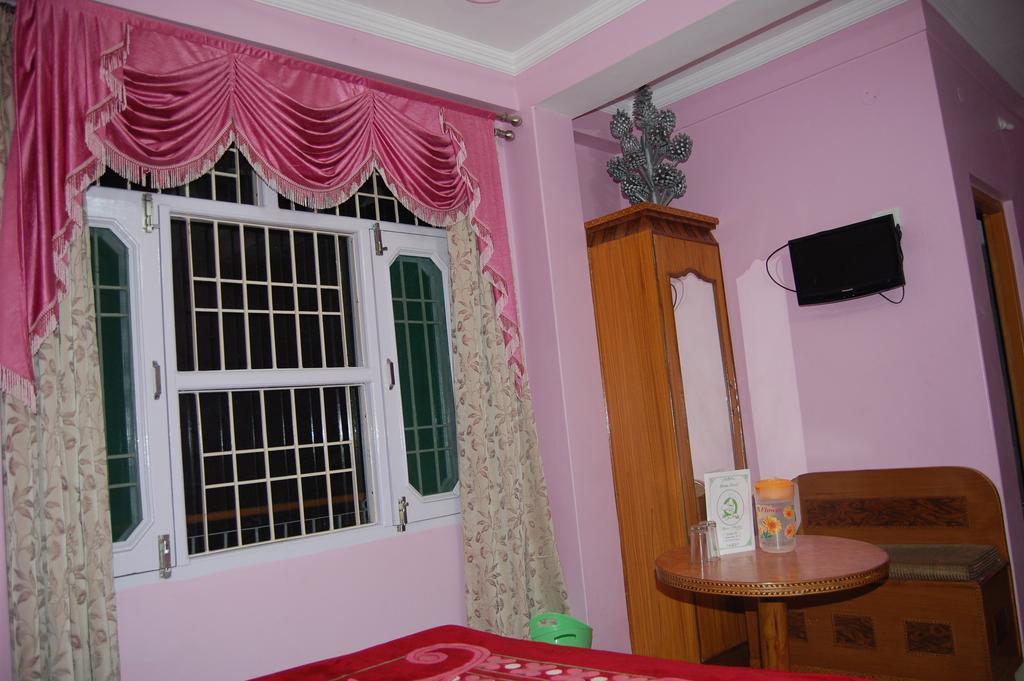 Hotel Ashish Inn Kandāghāt Habitación foto