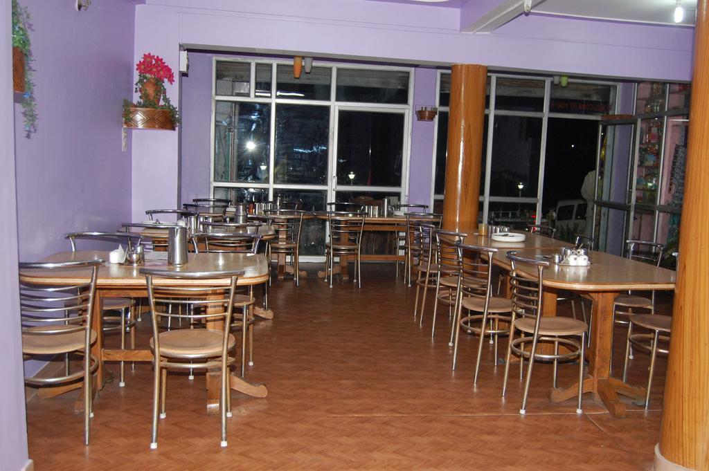 Hotel Ashish Inn Kandāghāt Exterior foto